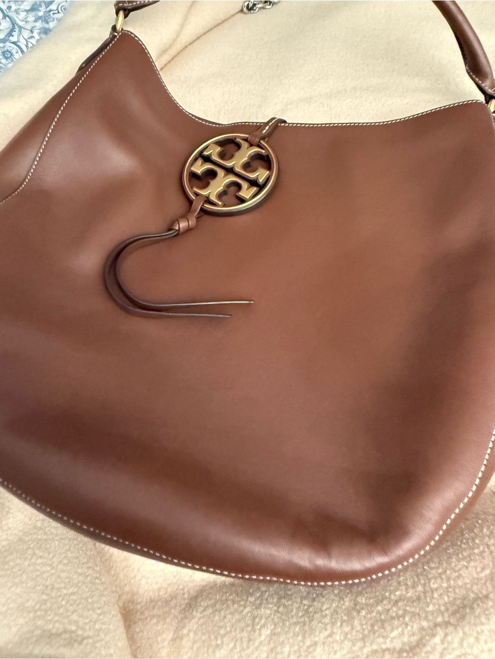 Tory Burch Miller Brown Standard Slouchy Leather Hobo Bag with Logo Medallion